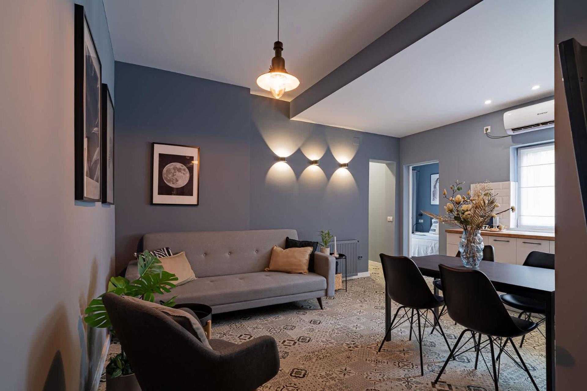 Chic Black & White 2Br Retreat On Dambovitei Boekarest Buitenkant foto